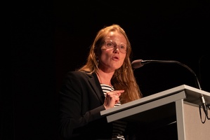 P1511586