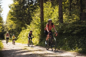 20220515 JLV2022-123web