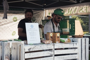 20220515 JLV2022-186web