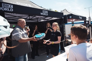 20220515 JLV2022-195web