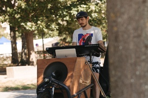 WEB2023 Ambiance Ve╠ülosanne Florian Aeby 142945